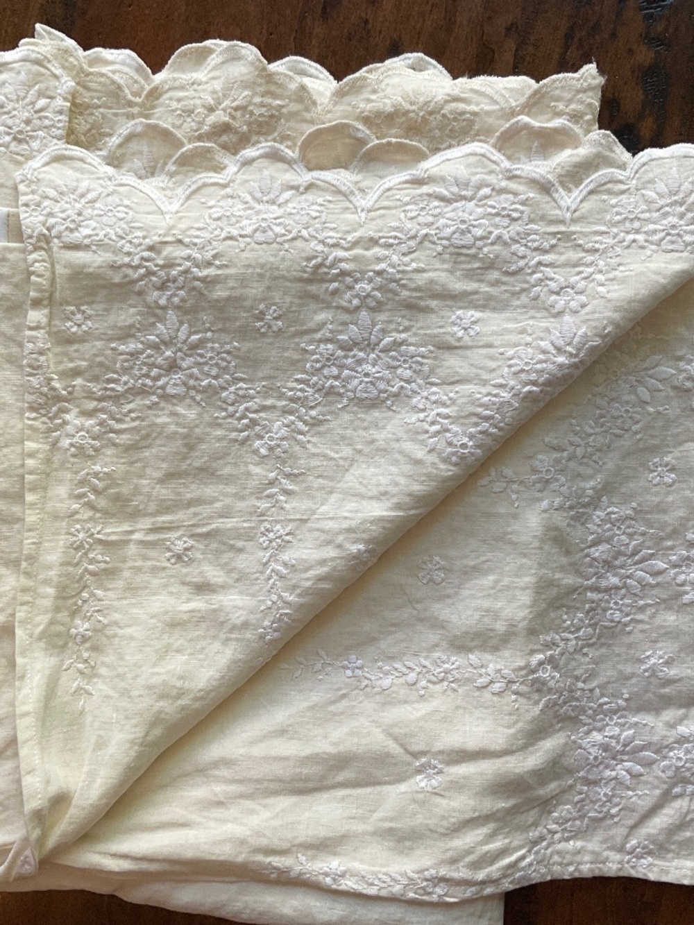 Bella Notte Embroidered Linen Crib Skirt With Scallop Edges